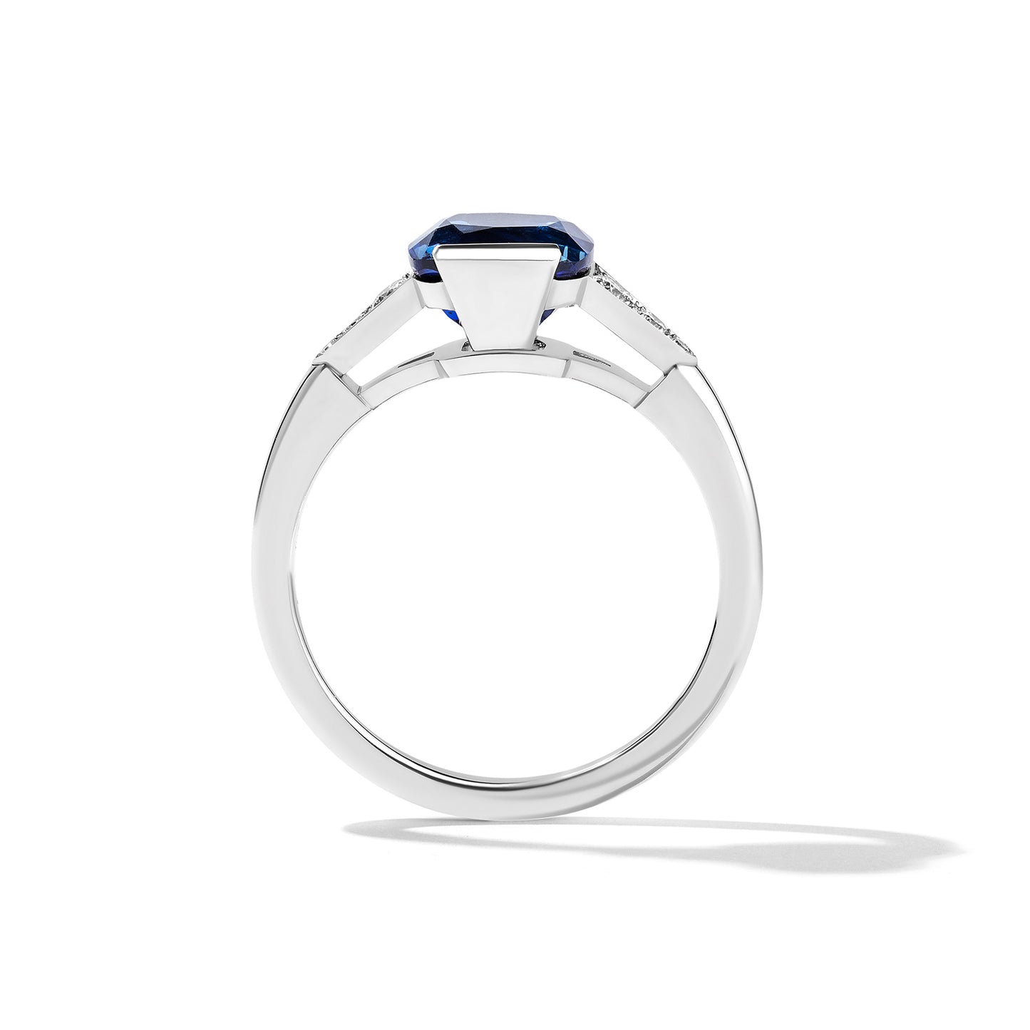Royal Blue Sapphire & Diamond Ring